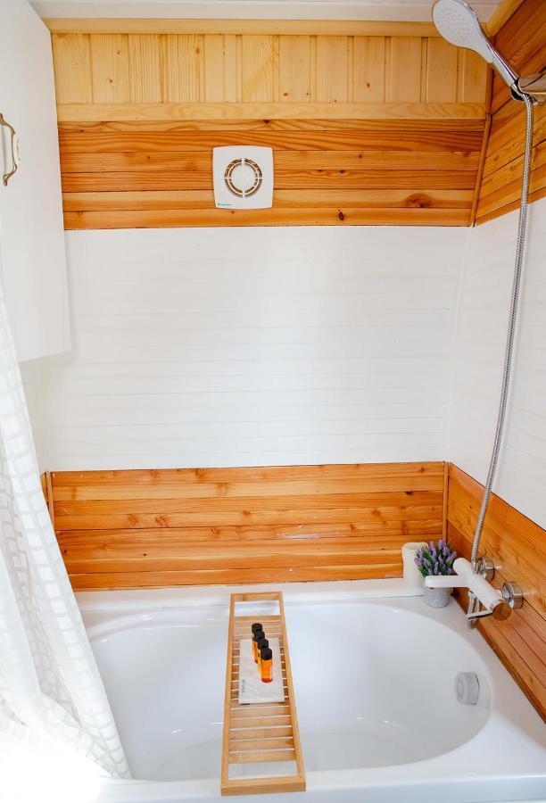 Tiny House In The Vineyard By Gramofon Wine Hotel Iordachianu Luaran gambar