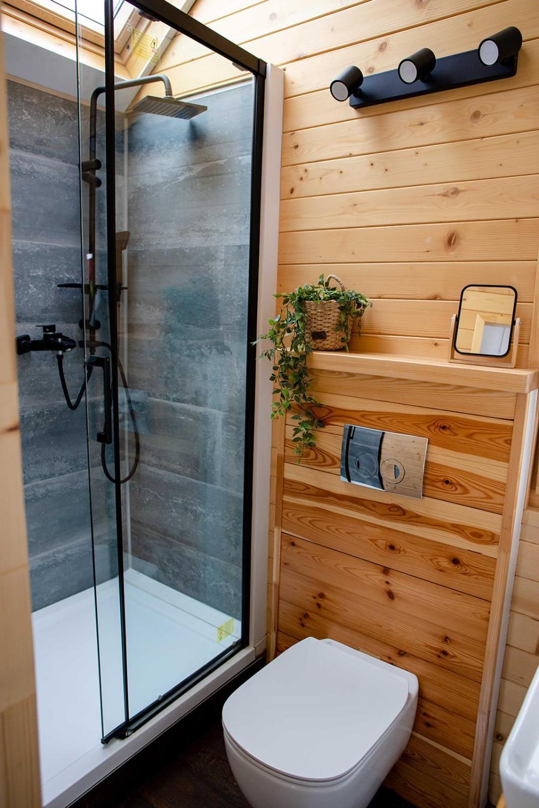 Tiny House In The Vineyard By Gramofon Wine Hotel Iordachianu Bilik gambar